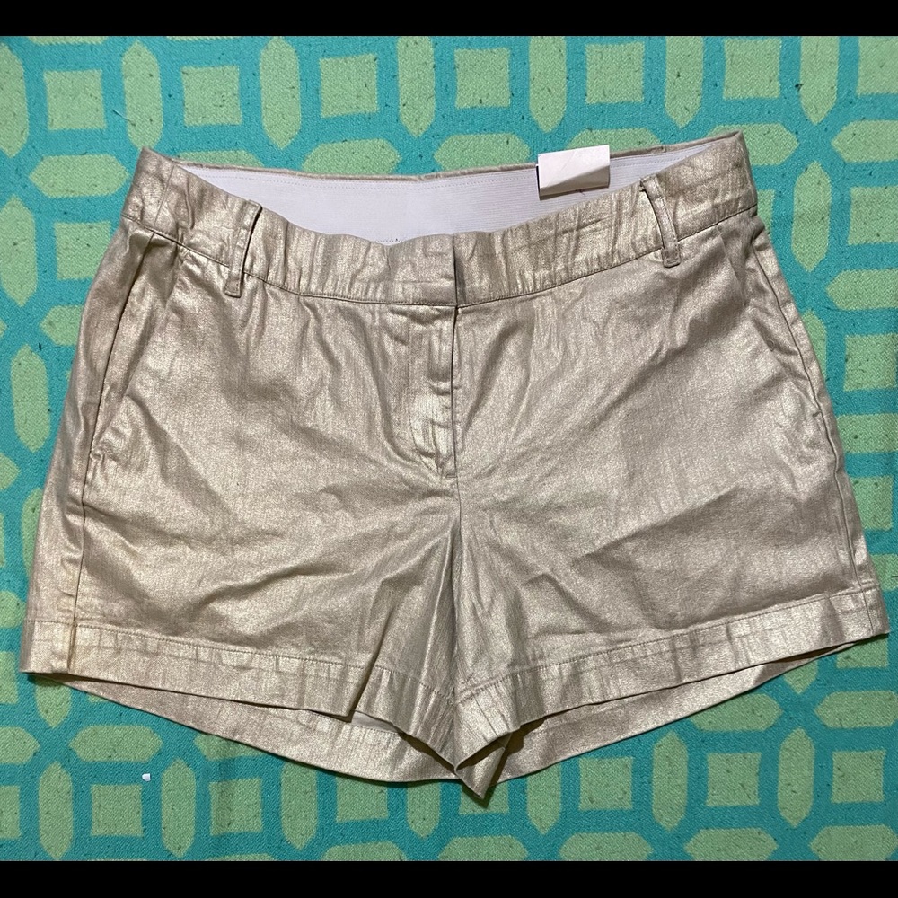 NWT Lane Bryant gold shorts. Size 16.